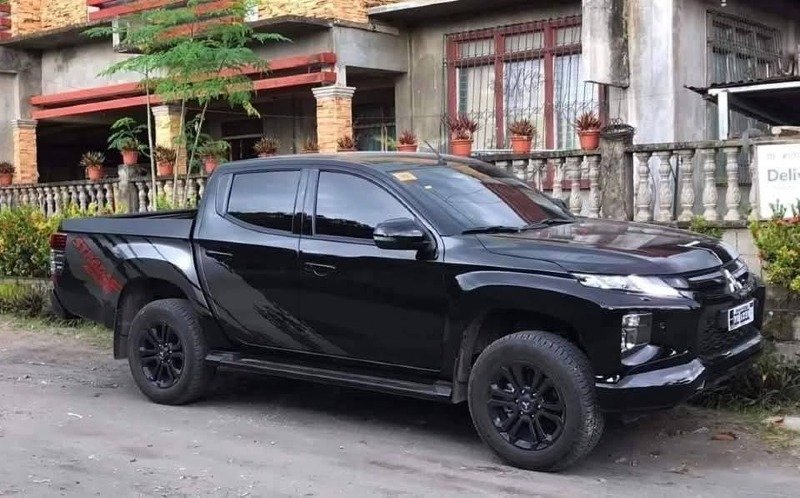 Athlete Black
